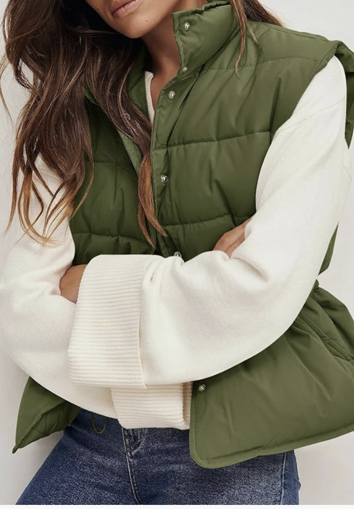 Women's - Sleeveless Gilet - Quilted Fabric - Stylish Lined Waistcoat - Fashionable Outerwear for Every Occasion