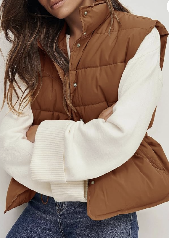 Women's - Sleeveless Gilet - Quilted Fabric - Stylish Lined Waistcoat - Fashionable Outerwear for Every Occasion