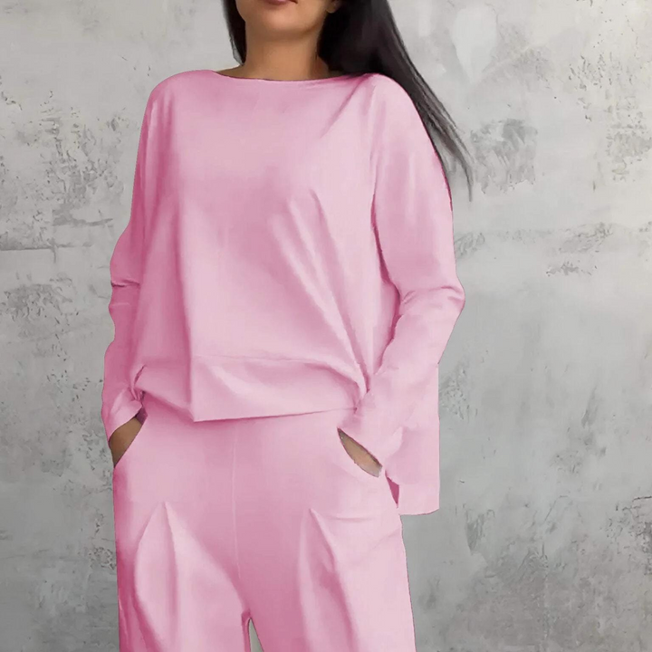 Women's - Comfortable Two-Piece Set - Round Neck & Stylish Design - Perfect for Everyday Wear