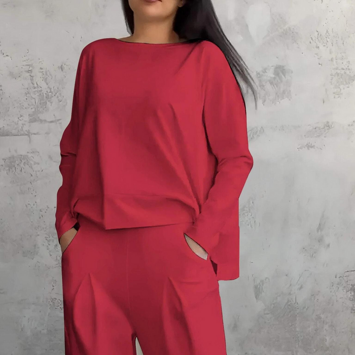 Women's - Comfortable Two-Piece Set - Round Neck & Stylish Design - Perfect for Everyday Wear