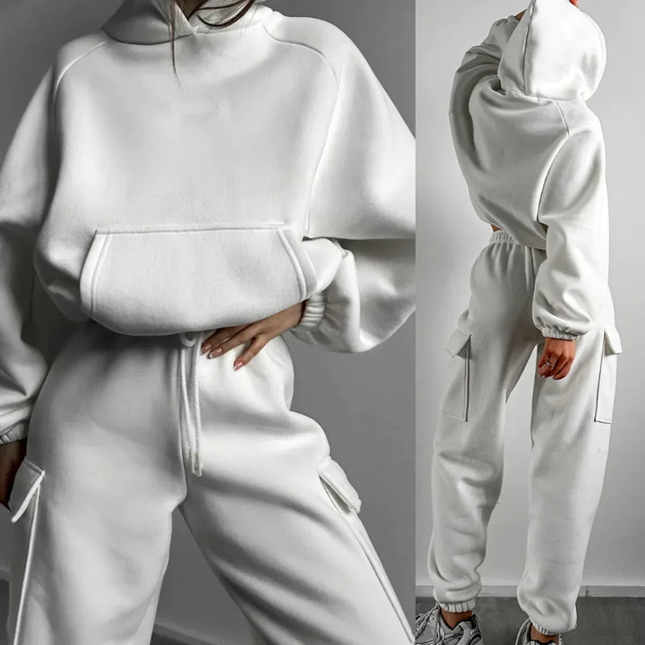 Tracksuit with hood