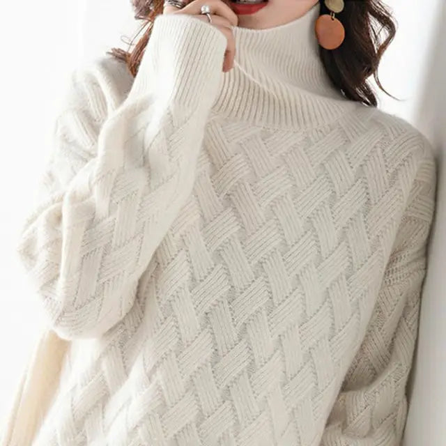 Elegant and chic cashmere jumper