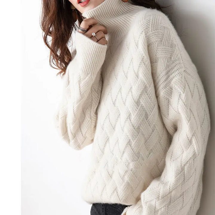 Elegant, chic cashmere sweater