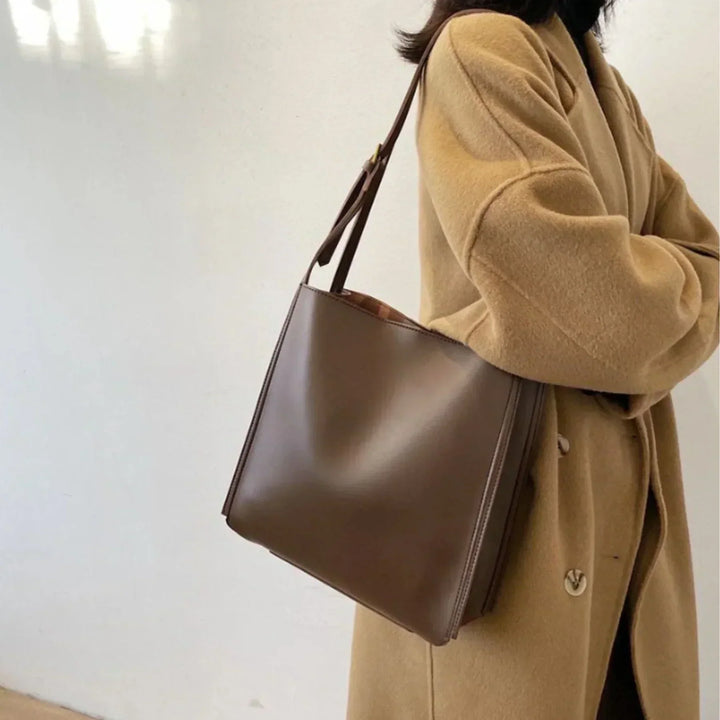 Vintage Leather Shoulder Bag