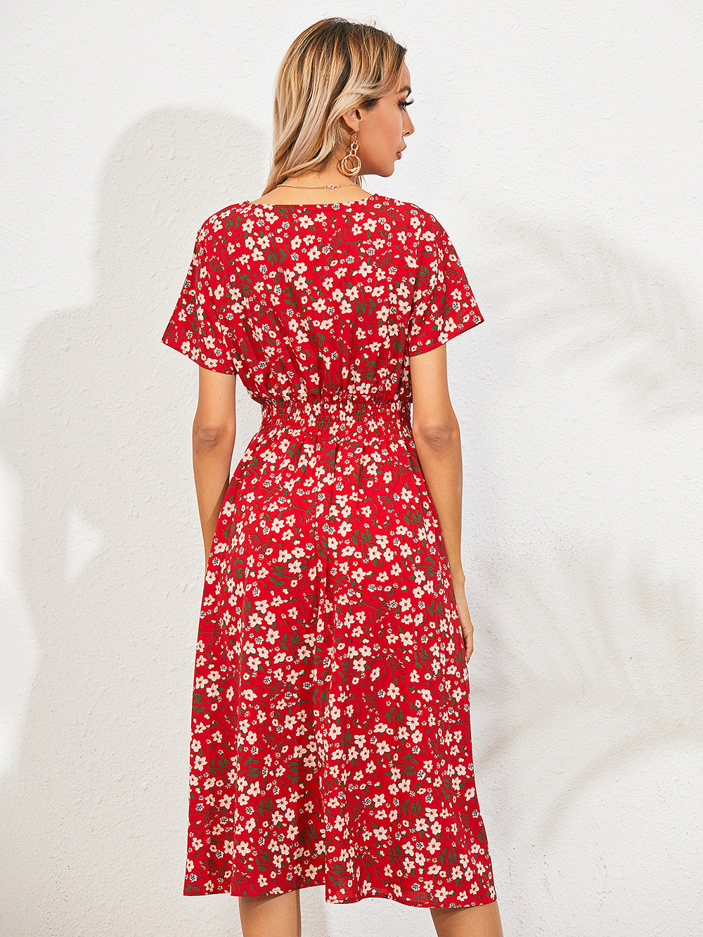 Elegant summer dress with floral print