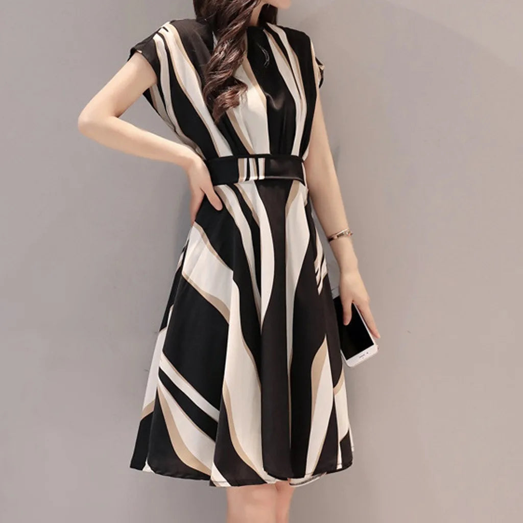 Women's knee-length striped print O-neck short sleeve dress with belt for casual and business occasions