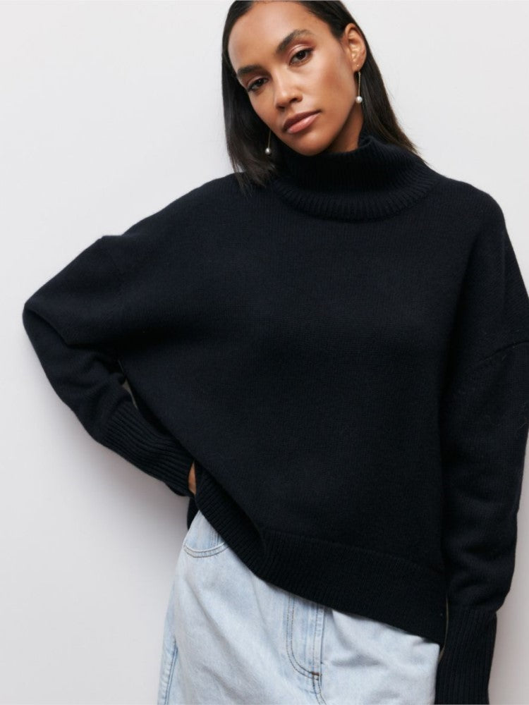 Lola™ women's turtleneck jumper