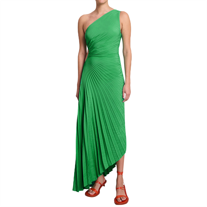 Elegant pleated dress