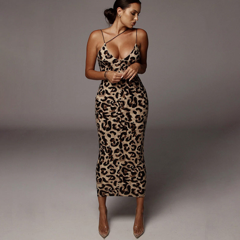 Comfortable dress with leopard print