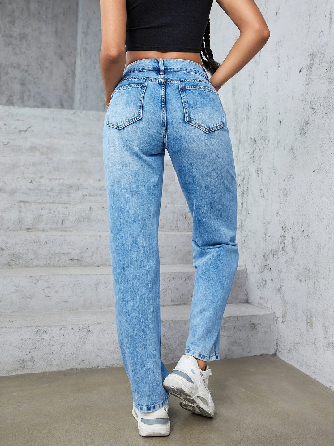 Fashionable jeans