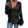 Fashionable jumper - women's long-sleeved jumper with a deep V-neckline in a single-colour knit look for casual cross-knit fashion