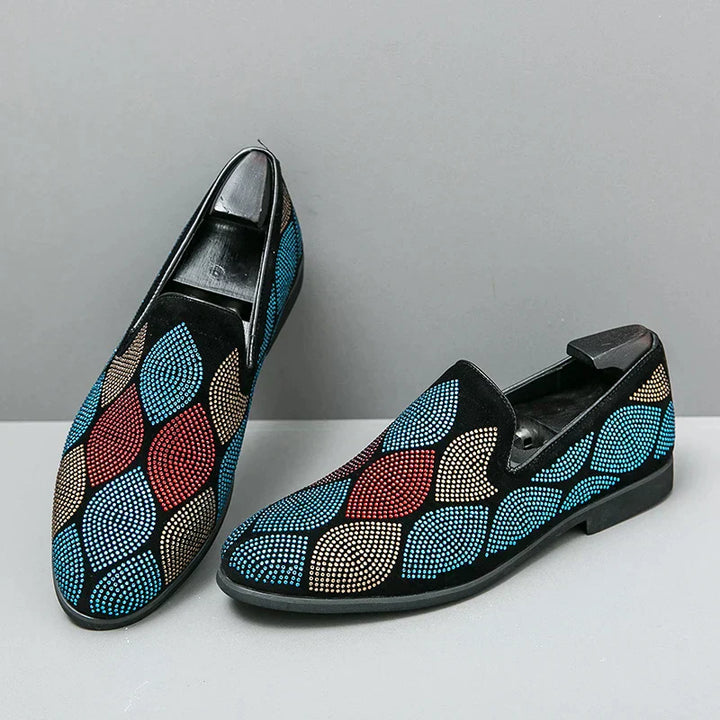 Modern slippers with a geometric pattern