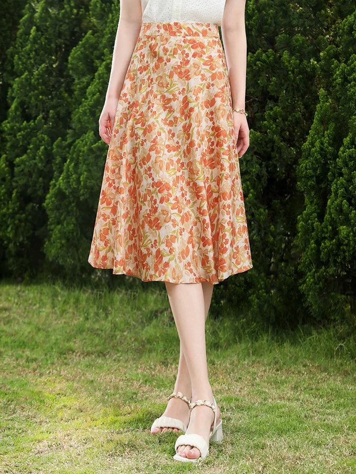 Chiffon skirt with floral pattern