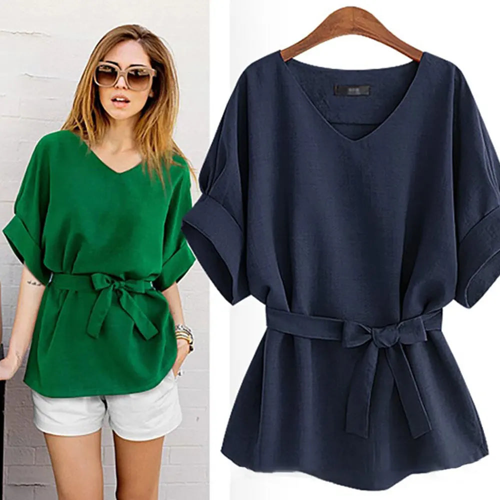 Blouse with short sleeves and belt