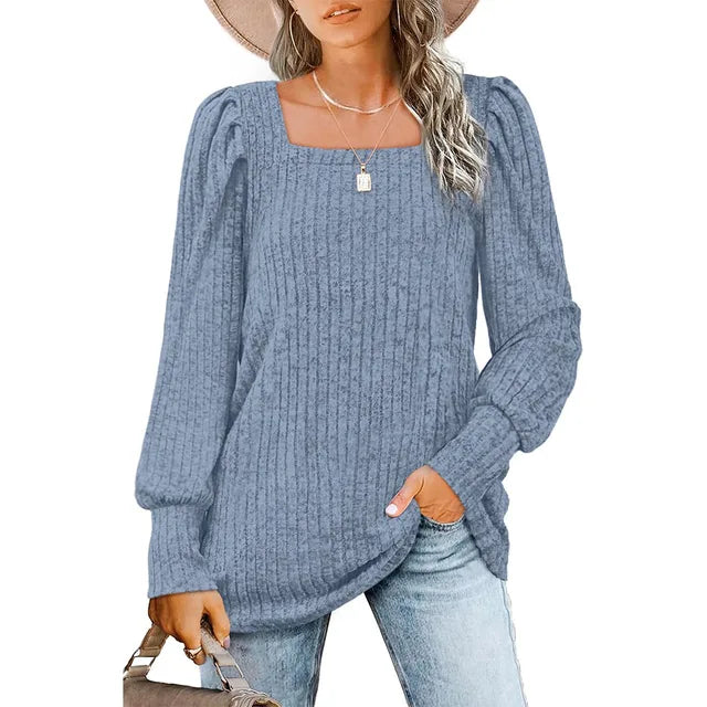 Casual jumper with a square neckline