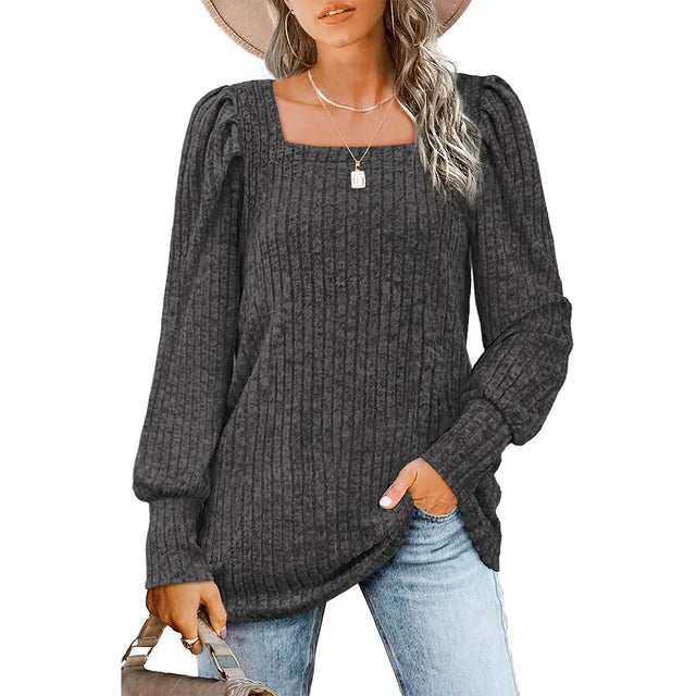 Casual jumper with a square neckline