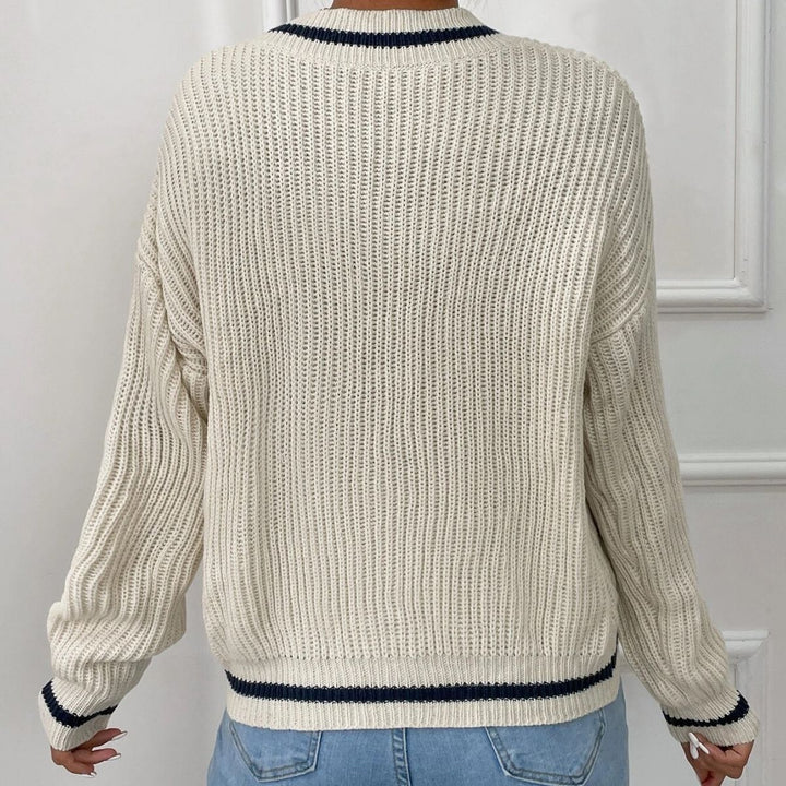 Jumper with patchwork V-neck