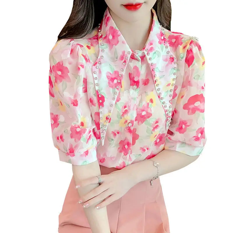 Chiffon blouse with puff sleeves and diamond collar