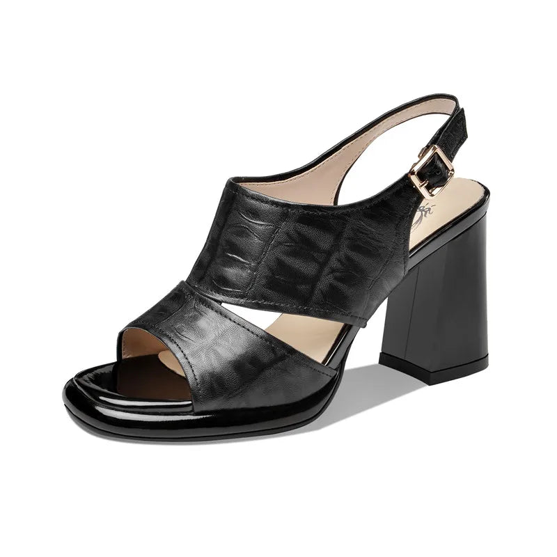 Leather sandals with square heel