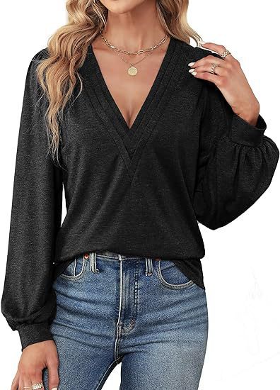 Women's - V-neck Casual Long-Sleeved Shirt - Comfortable Cotton Blend - Perfect for Everyday Wear