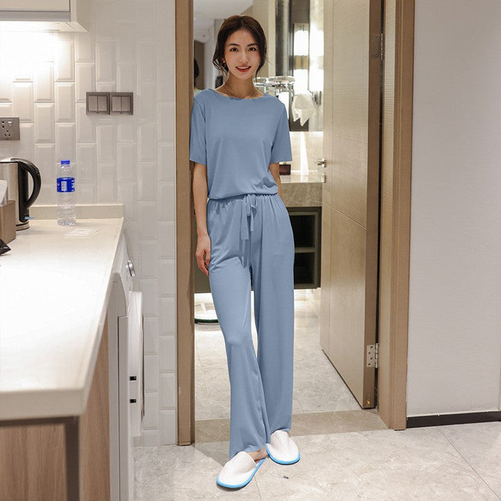 Two-piece pyjama set with short-sleeved T-shirt and wide leg in ice silk