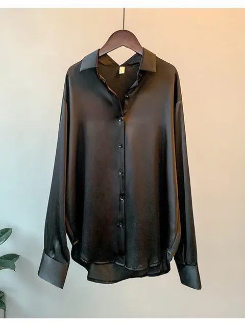 Korean women's blouse with long sleeves: satin fabric, single-breasted fastening, simple pattern