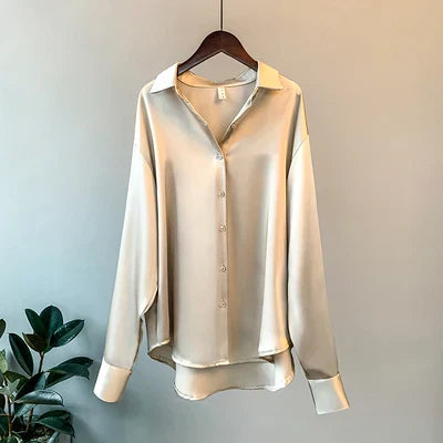 Korean women's blouse with long sleeves: satin fabric, single-breasted fastening, simple pattern