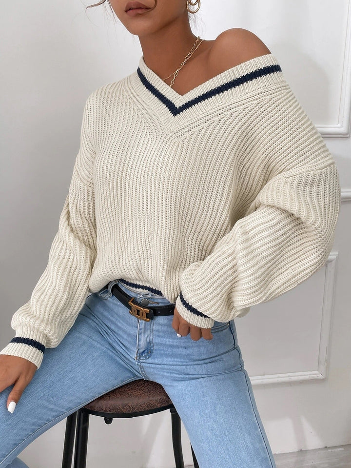 Jumper with patchwork V-neck