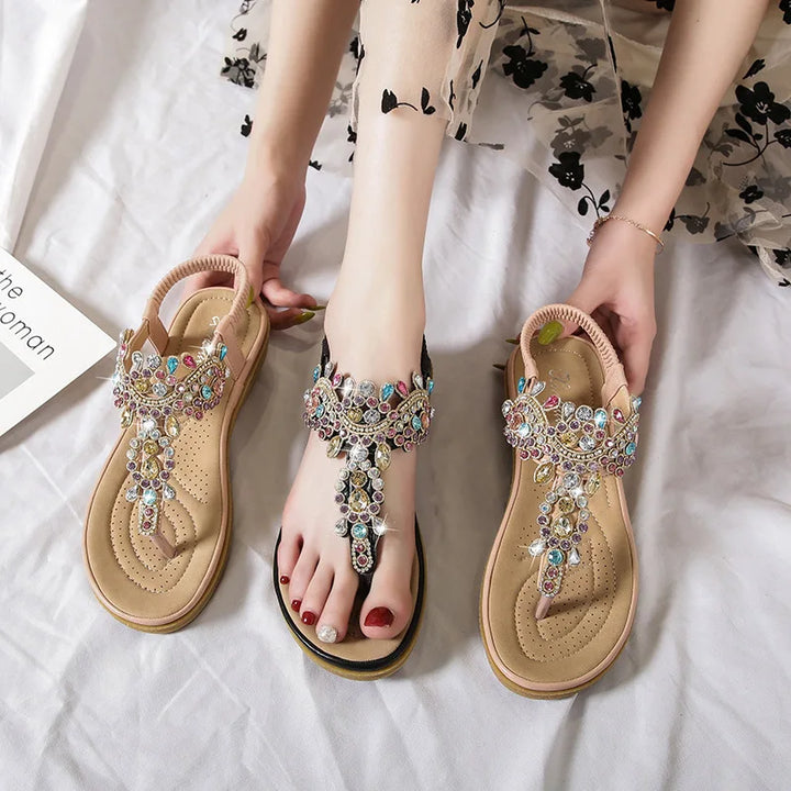 Fashionable women's sandals with rhinestones and platform