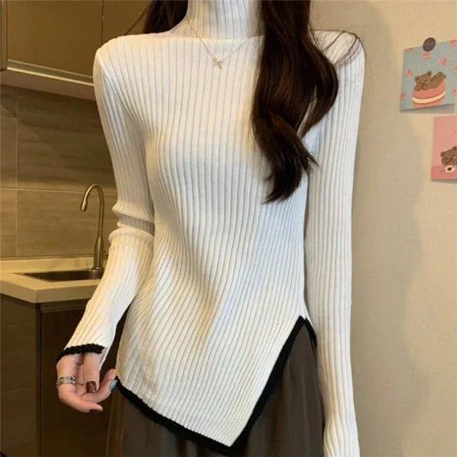 Autumn jumper with flare sleeves