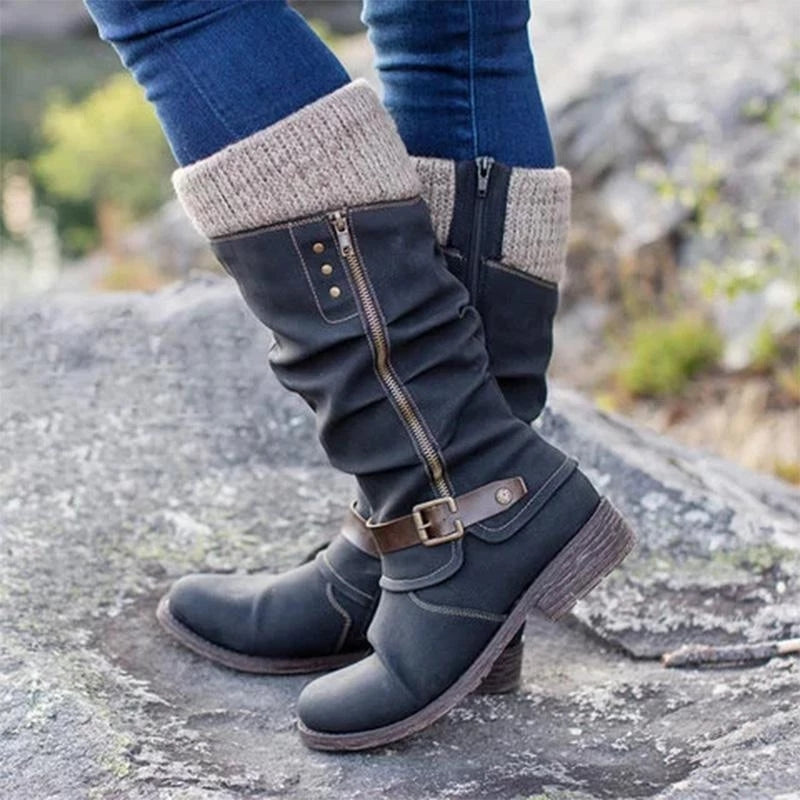 Women's - Comfortable Foot-Supportive Boots - Stylish Flat Heel Design for All-Day Wear