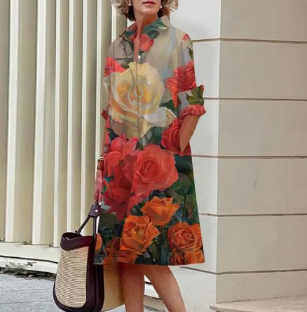 Elegant dress with crinkled floral pattern