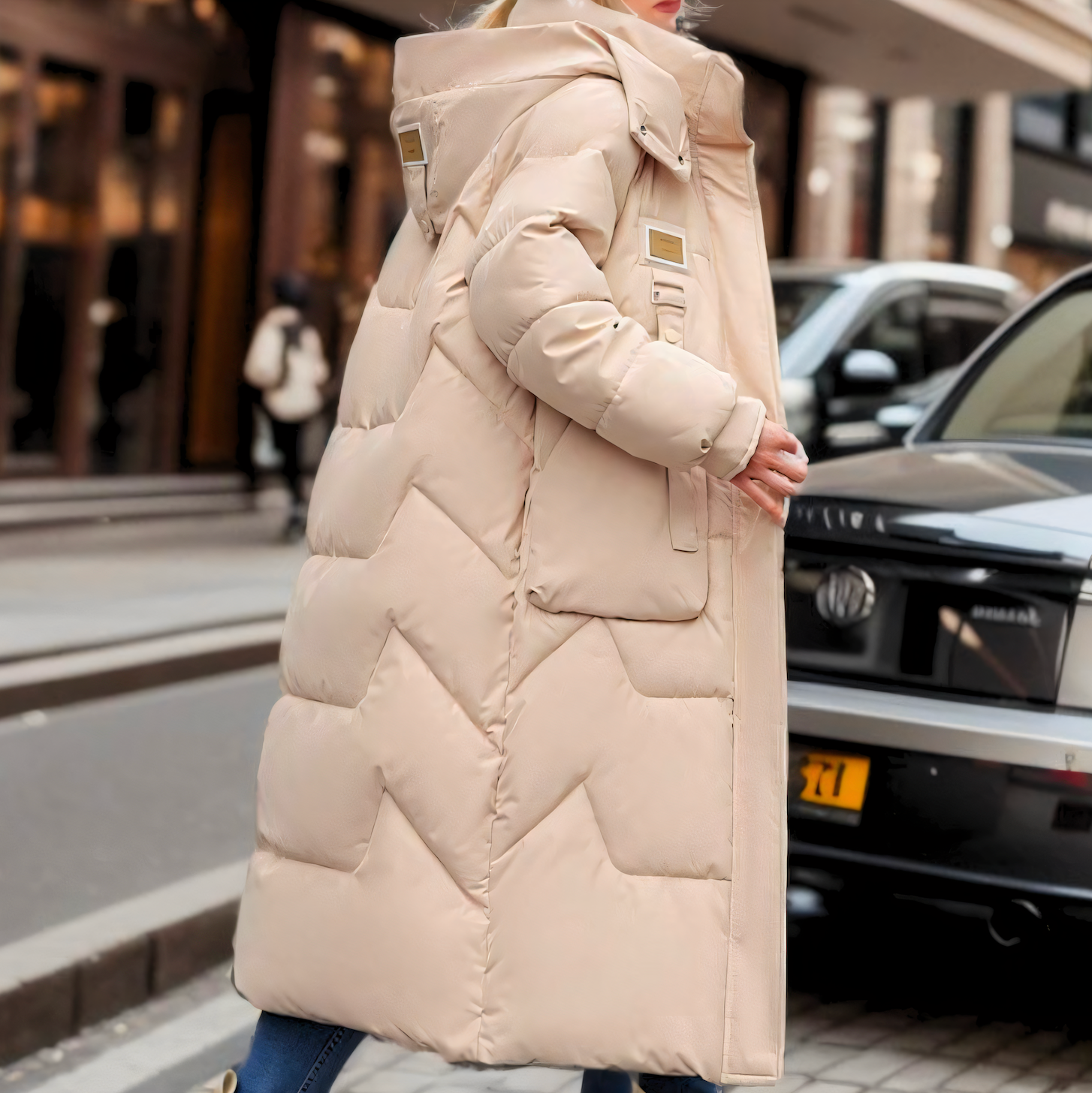 Women's - Long Puffy Winter Coat - Warm & Stylish