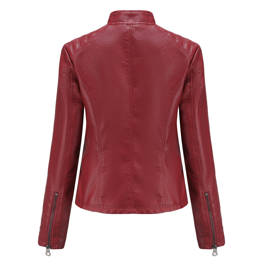 Stylish quilted leather jacket with zip