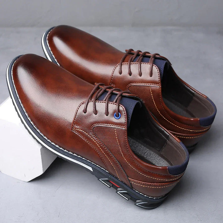 Retro business leather shoes for men