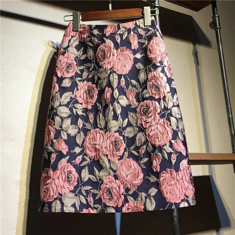 Printed skirt with high waist and rose