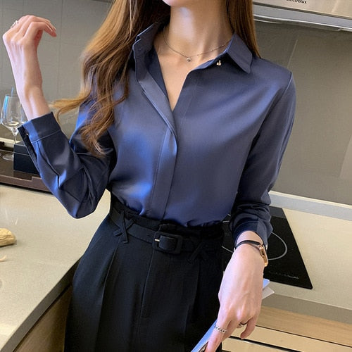 Fashionable satin shirt