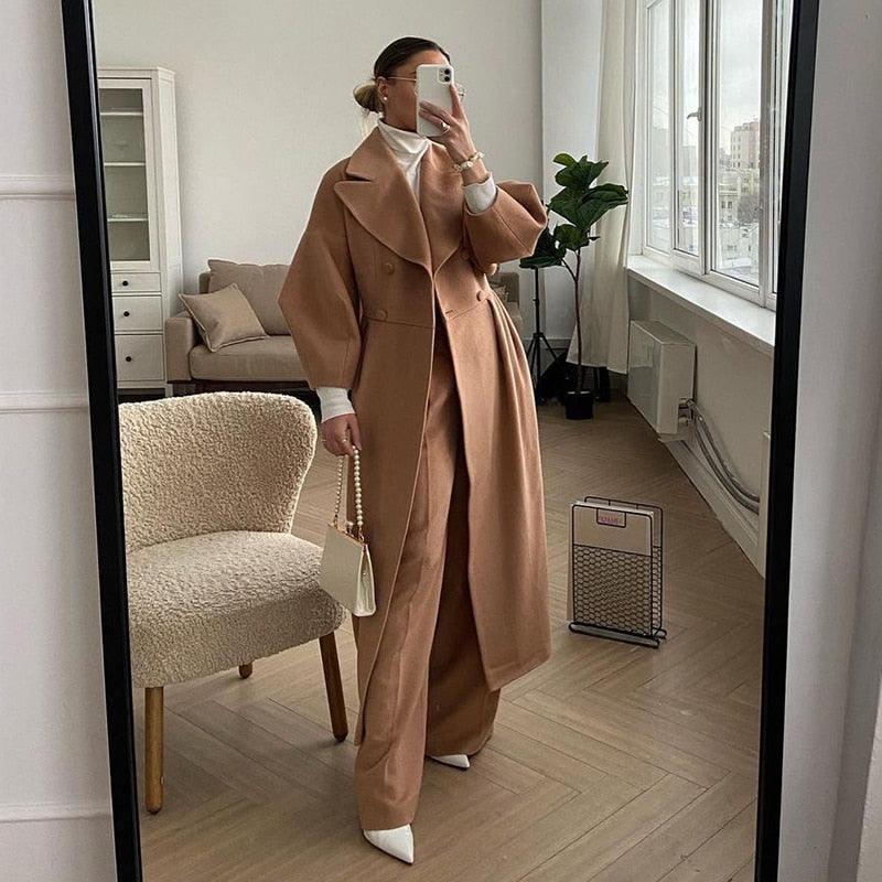 Double-breasted oversized ladies coat with collar