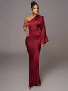 Stylish one-sleeved maxi dress for fashionable women