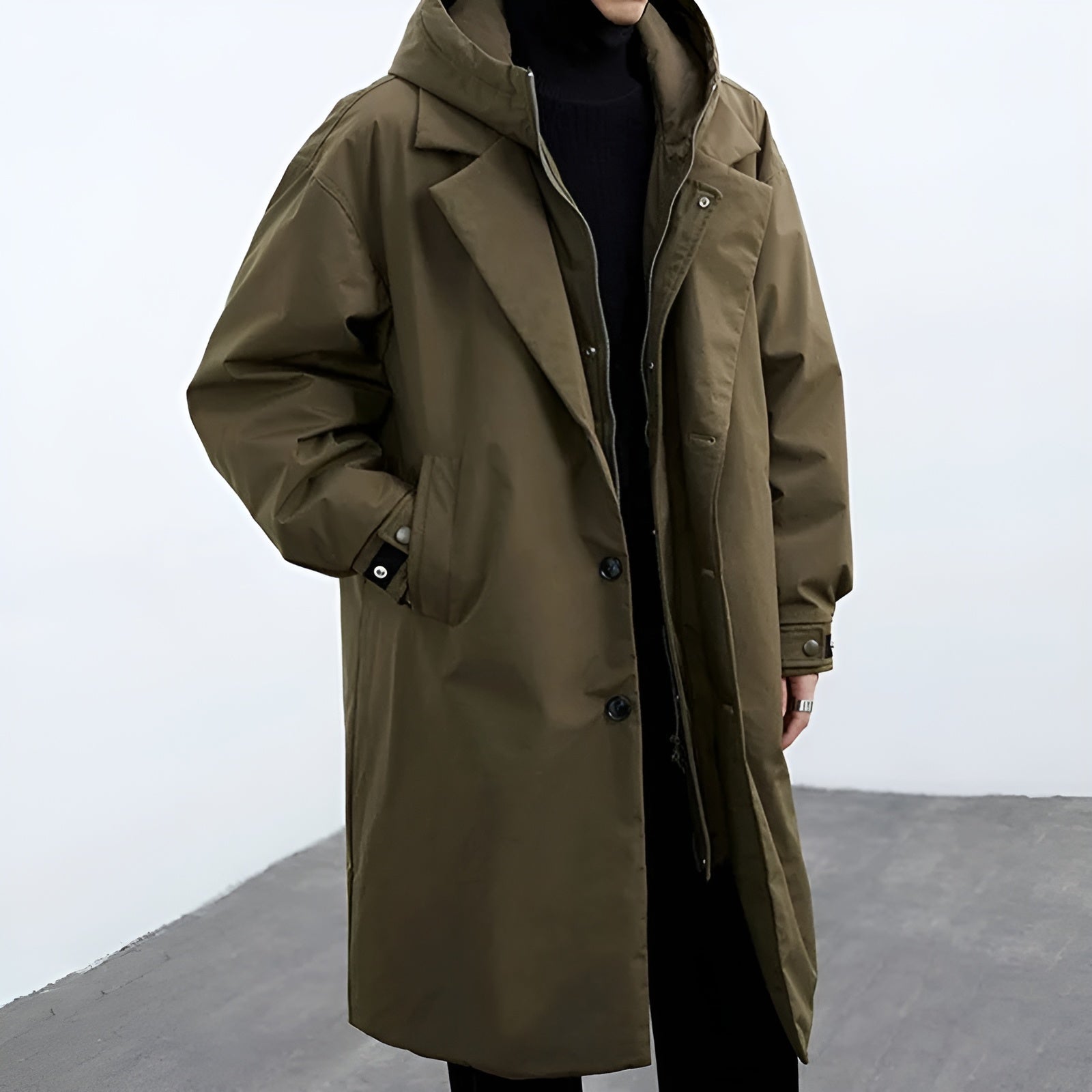 Men - Stylish Trench Coat - Water-Resistant Fabric - Versatile Outerwear - Designed for All Seasons