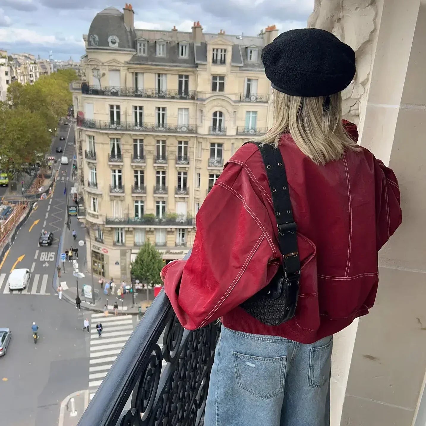 Evelynn | Oversized leather bomber jacket