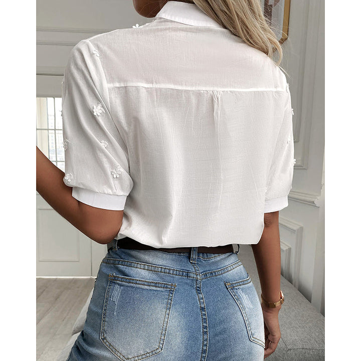 Elegant short-sleeved blouse