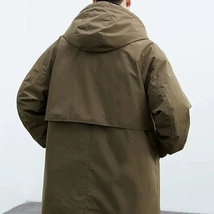 Men - Stylish Trench Coat - Water-Resistant Fabric - Versatile Outerwear - Designed for All Seasons
