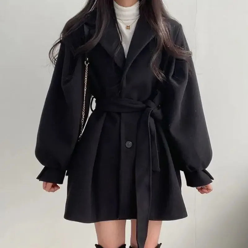 Women's - Trench Coat with Belt - Oversized Cut - Stylish & Elegant Design
