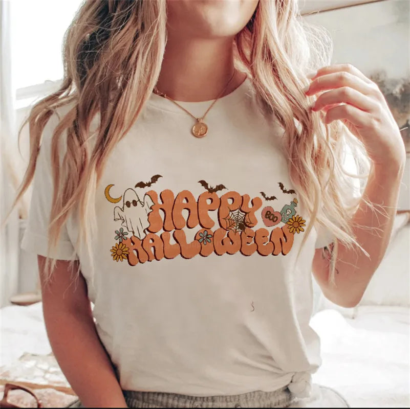 Fashionable autumn Halloween T-shirt