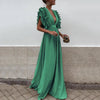 Elegant dress with gathered sleeves