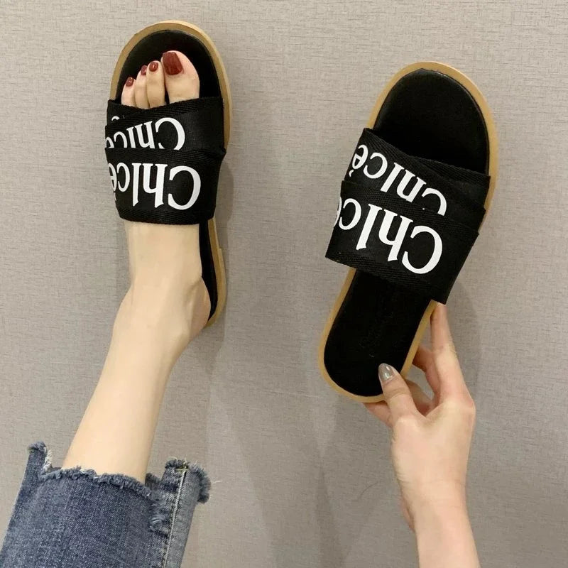 Fashion sandals