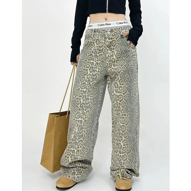 Retro leopard pattern trousers