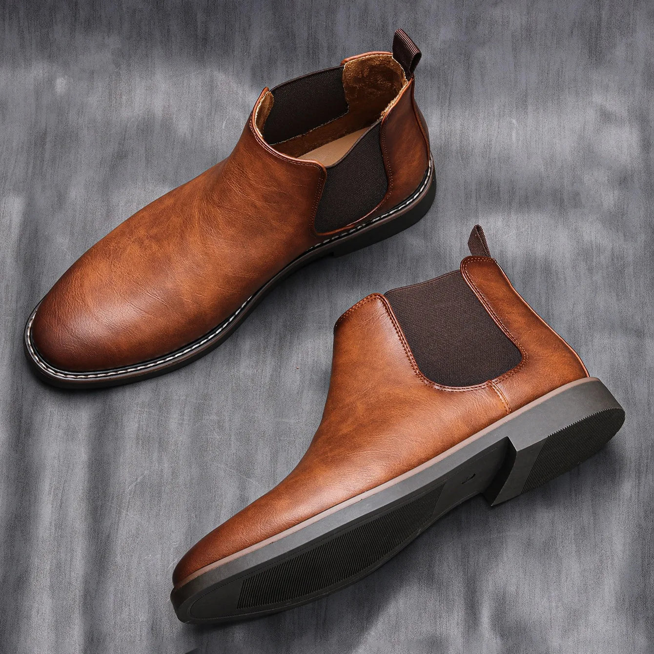 Men's - Timeless Chelsea Boots - Durable Leather - Classic Style - Minimalist design - Stylish Footwear