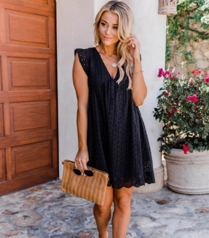 Lace dress with pockets